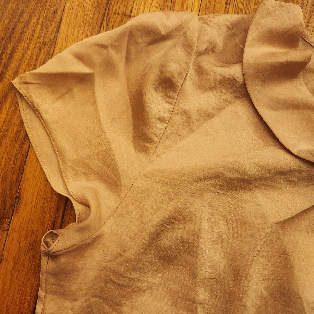 Talbots Champagne Button Down Back Satin Ruffleneck Short Sleeve Blouse Size L - Picture 6 of 10